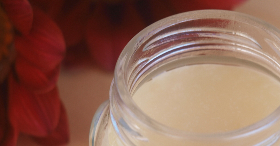 Beeswax cream at home